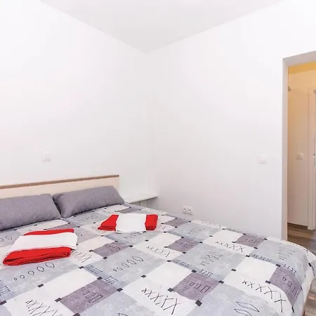 Apartment Gorgeous In With Wifi Crikvenica