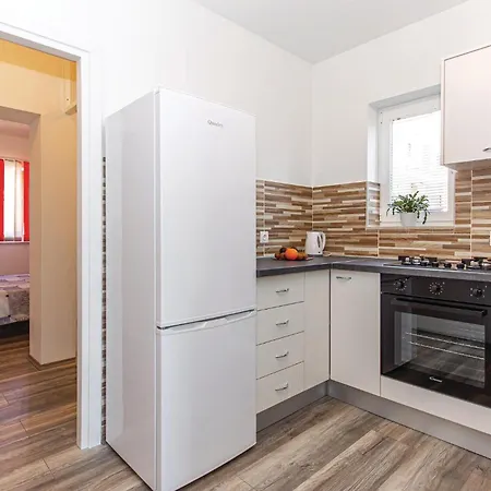 Appartement Awesome In