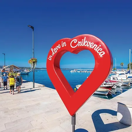 شقة 1 Bedroom Cozy In *