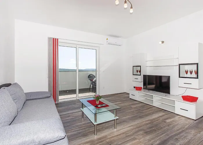 Apartament 1 Bedroom Cozy In *